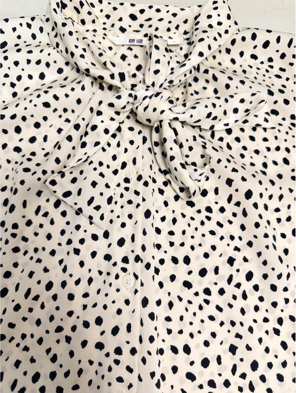 Uniqlo Blouse Women Sleeves Size M